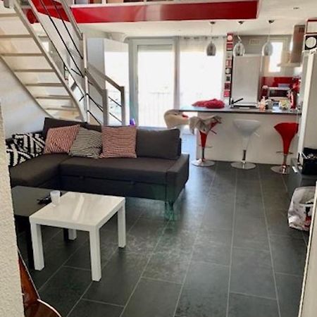 Апартаменты Port Brescou, T3 En Duplex Climatise, Superbe Vue Sur Le Port Агд Экстерьер фото