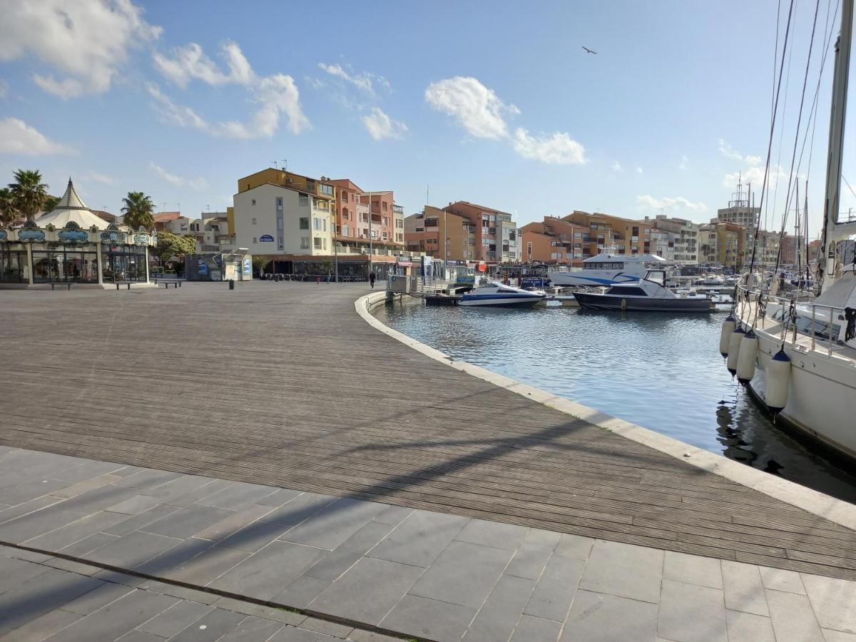 Апартаменты Port Brescou, T3 En Duplex Climatise, Superbe Vue Sur Le Port Агд Экстерьер фото