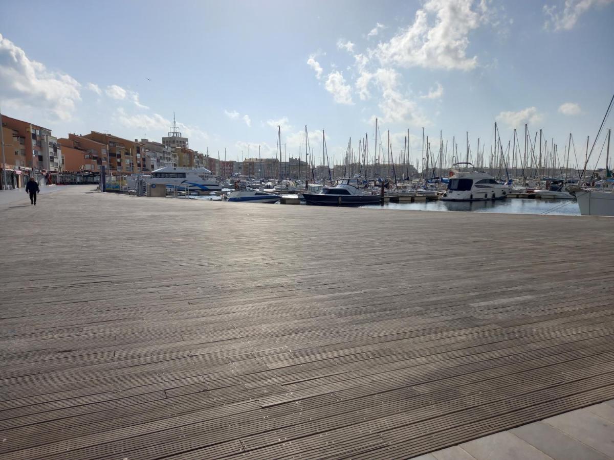 Апартаменты Port Brescou, T3 En Duplex Climatise, Superbe Vue Sur Le Port Агд Экстерьер фото