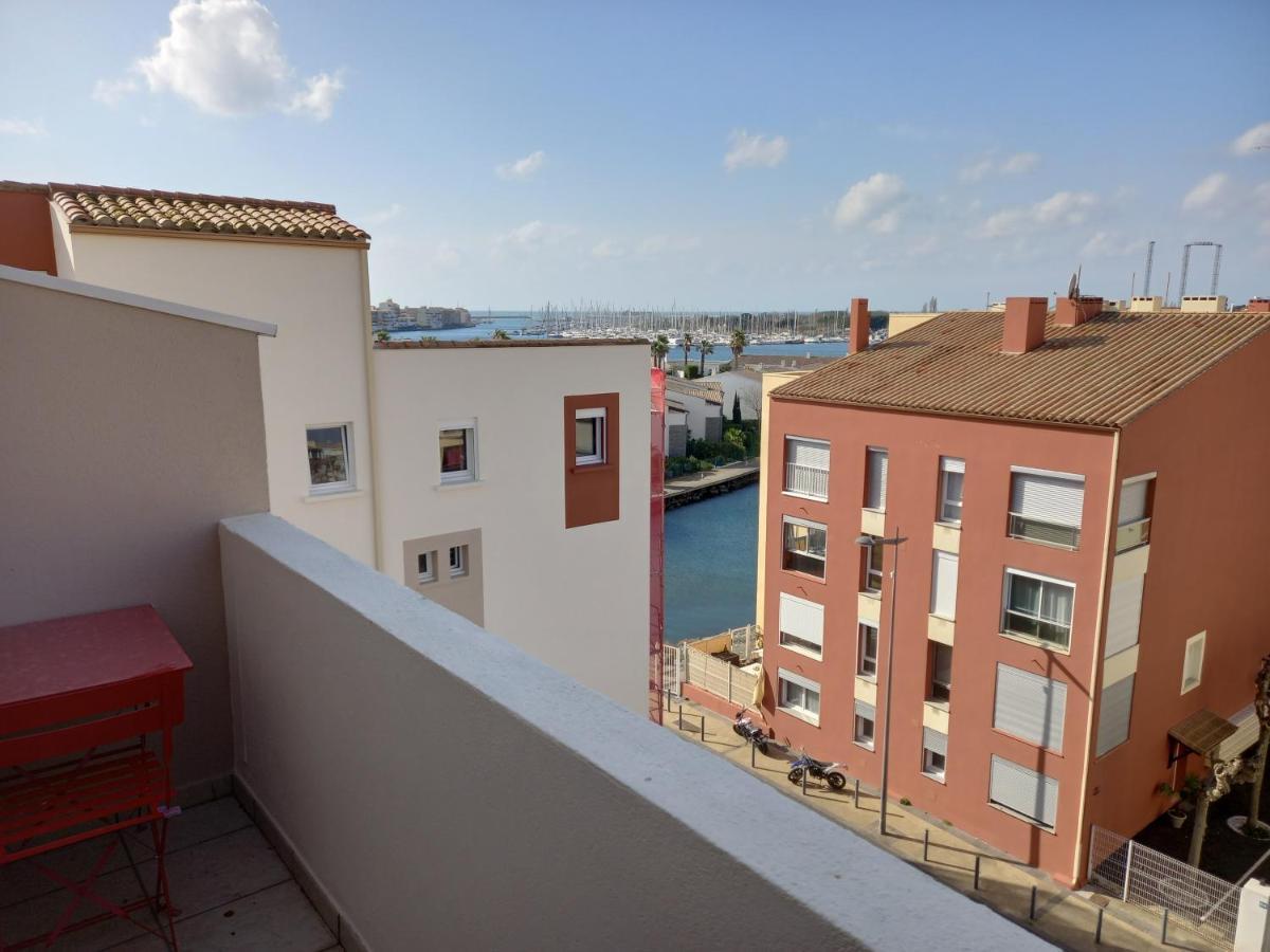Апартаменты Port Brescou, T3 En Duplex Climatise, Superbe Vue Sur Le Port Агд Экстерьер фото